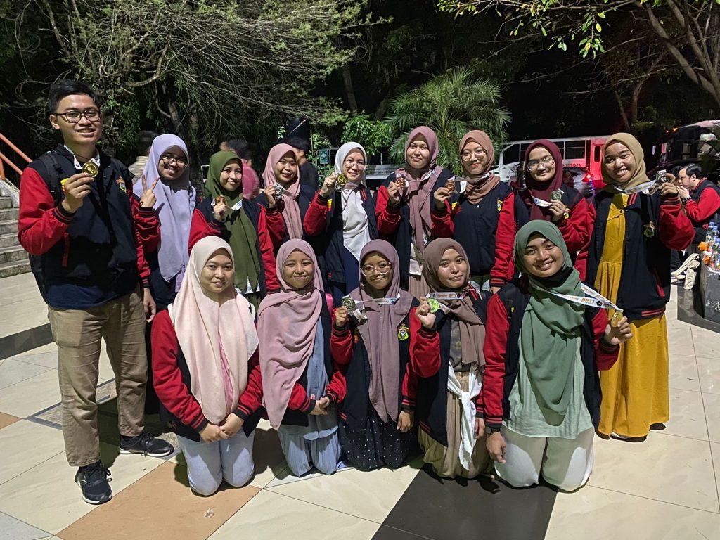Fakultas Farmasi sumbang medali terbanyak untuk UNHAS di PIMNAS 35