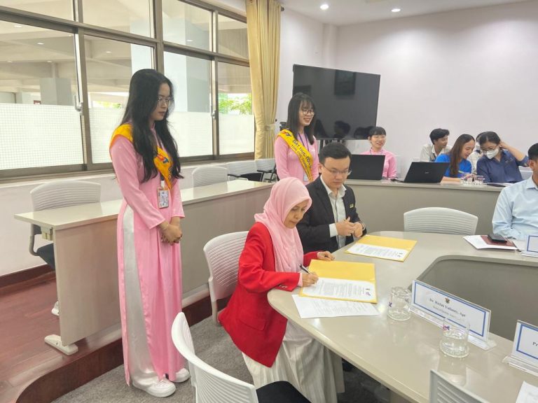 Perkuat Jaringan, Fakultas Farmasi Unhas Jalin Kerjasama Dengan Fakultas Farmasi Thong Duk Than University