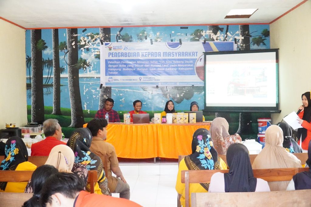 Fakultas Farmasi Unhas Lakukan Pengabdian Kepada Masyarakat Di Kabupaten Takalar