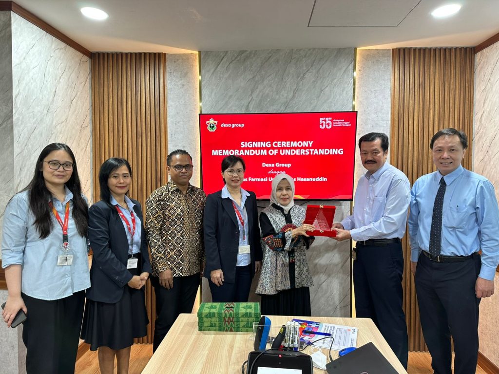 Fakultas Farmasi Unhas Jalin Kerjasama Bersama Dexa Group