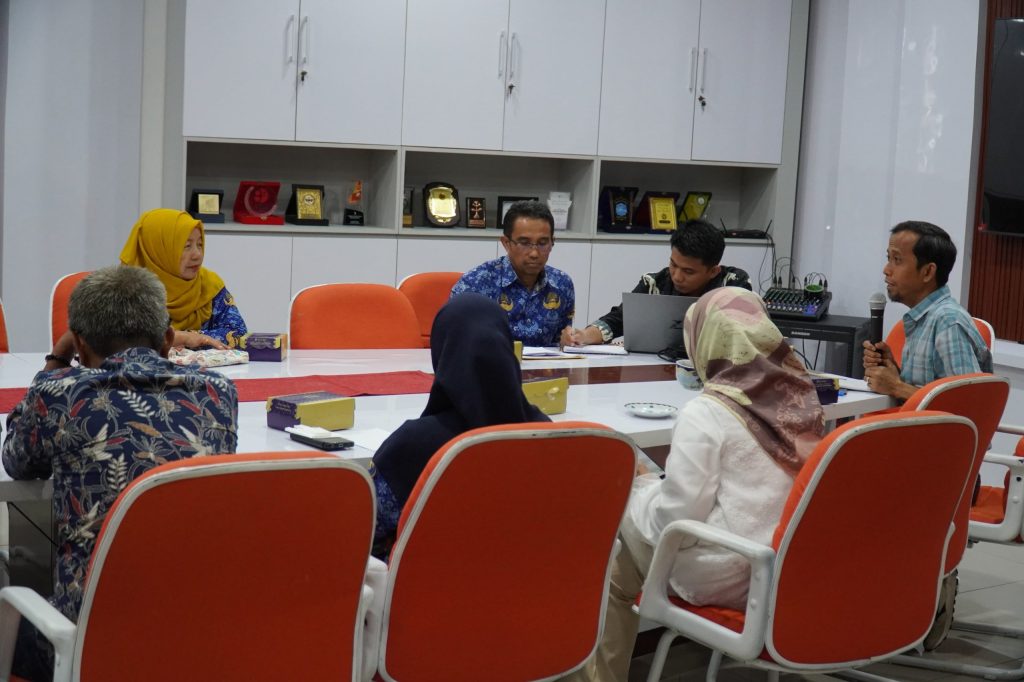 Fakultas Farmasi Unhas Gelar Rapat Koordinasi Pelayanan Administrasi